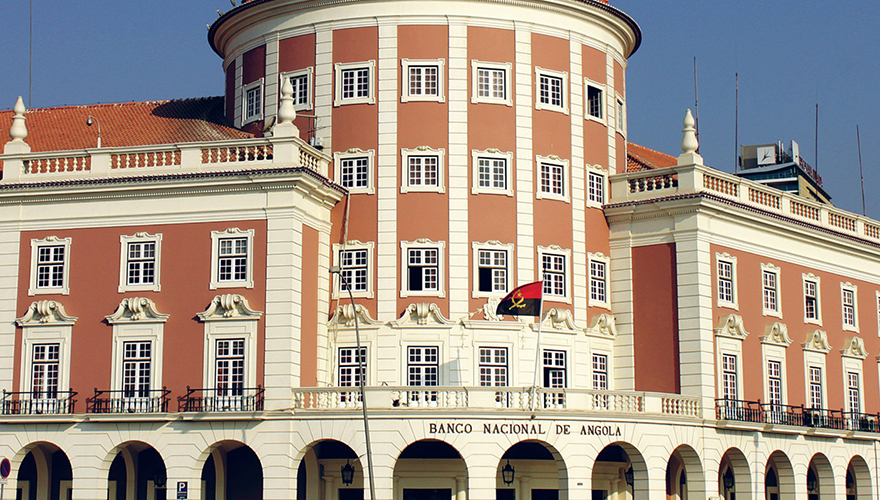 Angola - Alterações nas regras relativas a Operações Cambiais por Pessoas Singulares